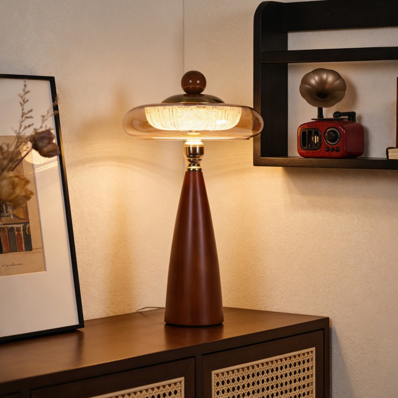 Desk Setup Vintage - Lampu Meja Mewah Kayu Solid Vintage