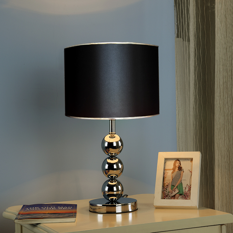 Mode Modern Kreatif Lampu Meja - Desk Setup Vintage ulasan dan harga