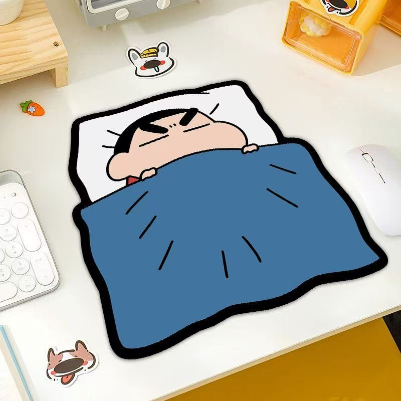 Alas Mouse Crayon Shinchan yan - Desk Setup Cozy ulasan dan harga